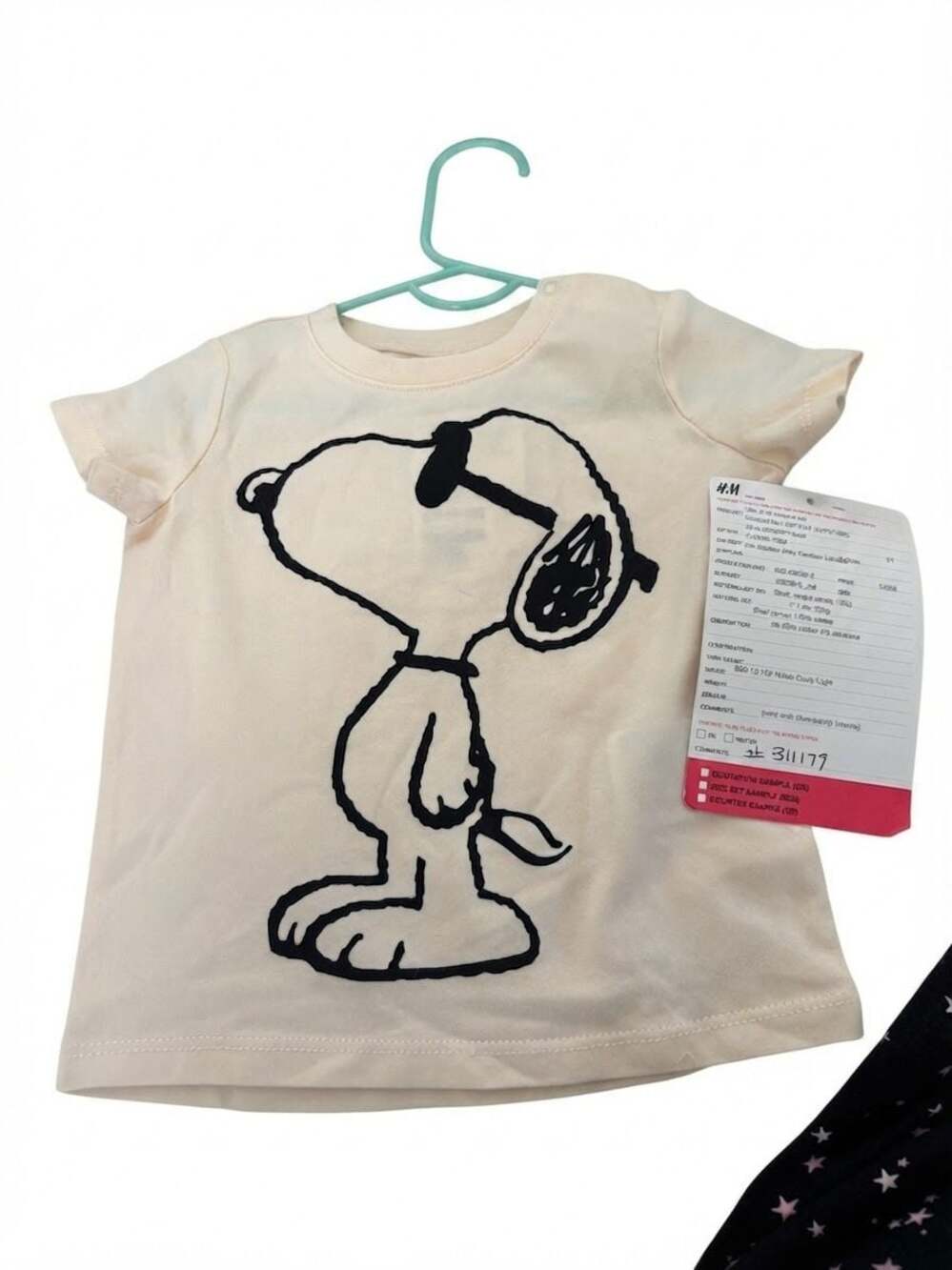 H&M Peanuts Snoopy Graphic T-Shirt